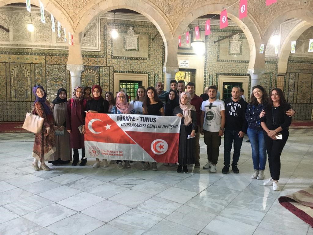 Gençlerimiz Tunus ziyaretinde